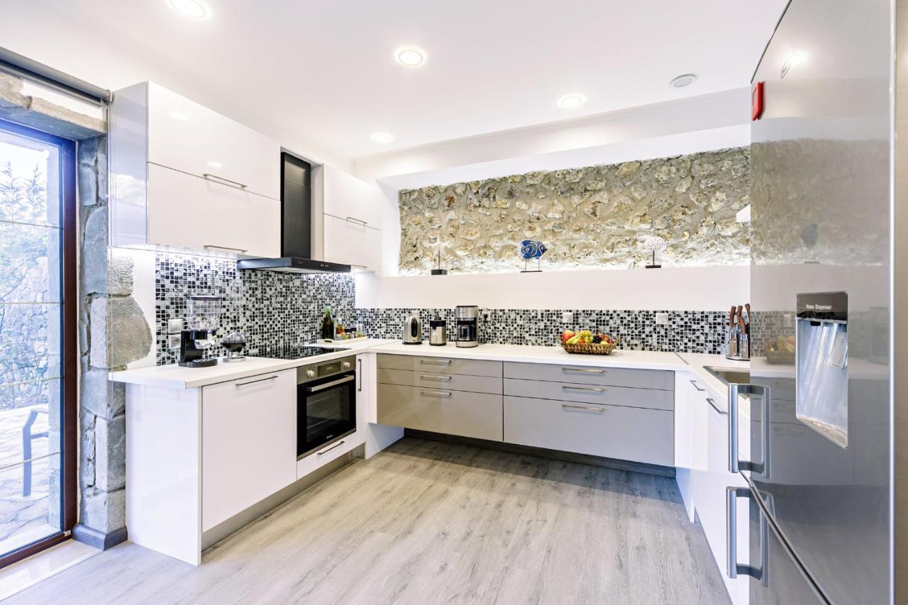 Filia Stone Villa Gouvia Ngoại thất bức ảnh