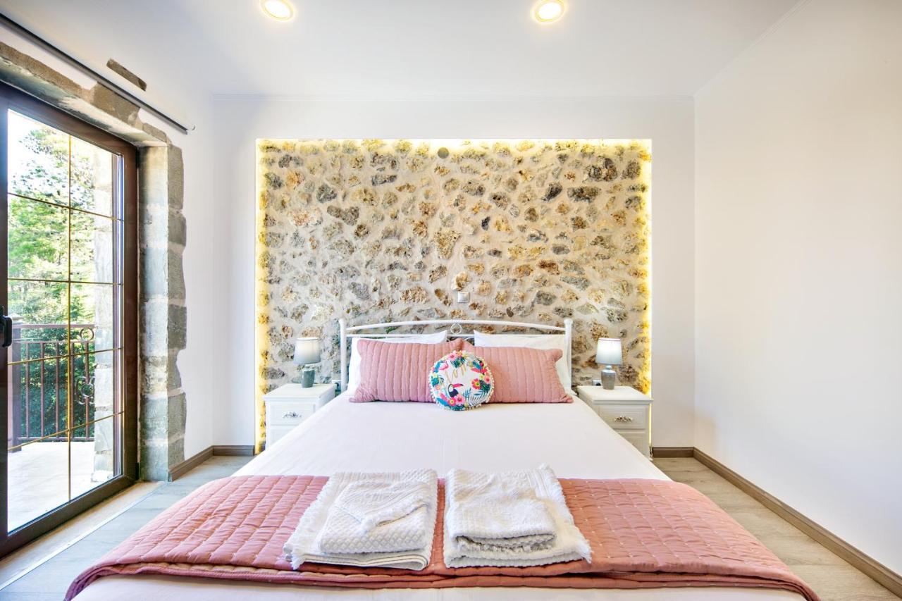 Filia Stone Villa Gouvia Ngoại thất bức ảnh