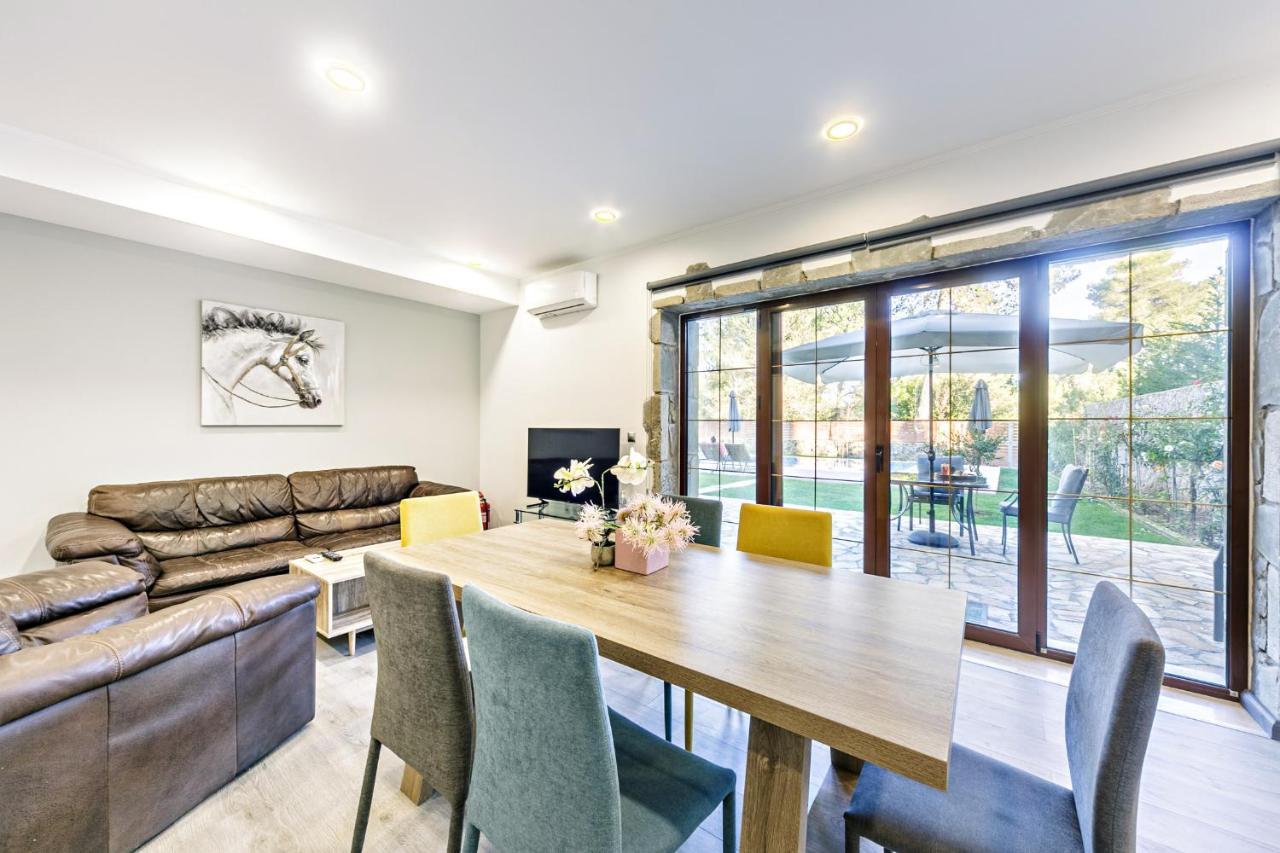Filia Stone Villa Gouvia Ngoại thất bức ảnh