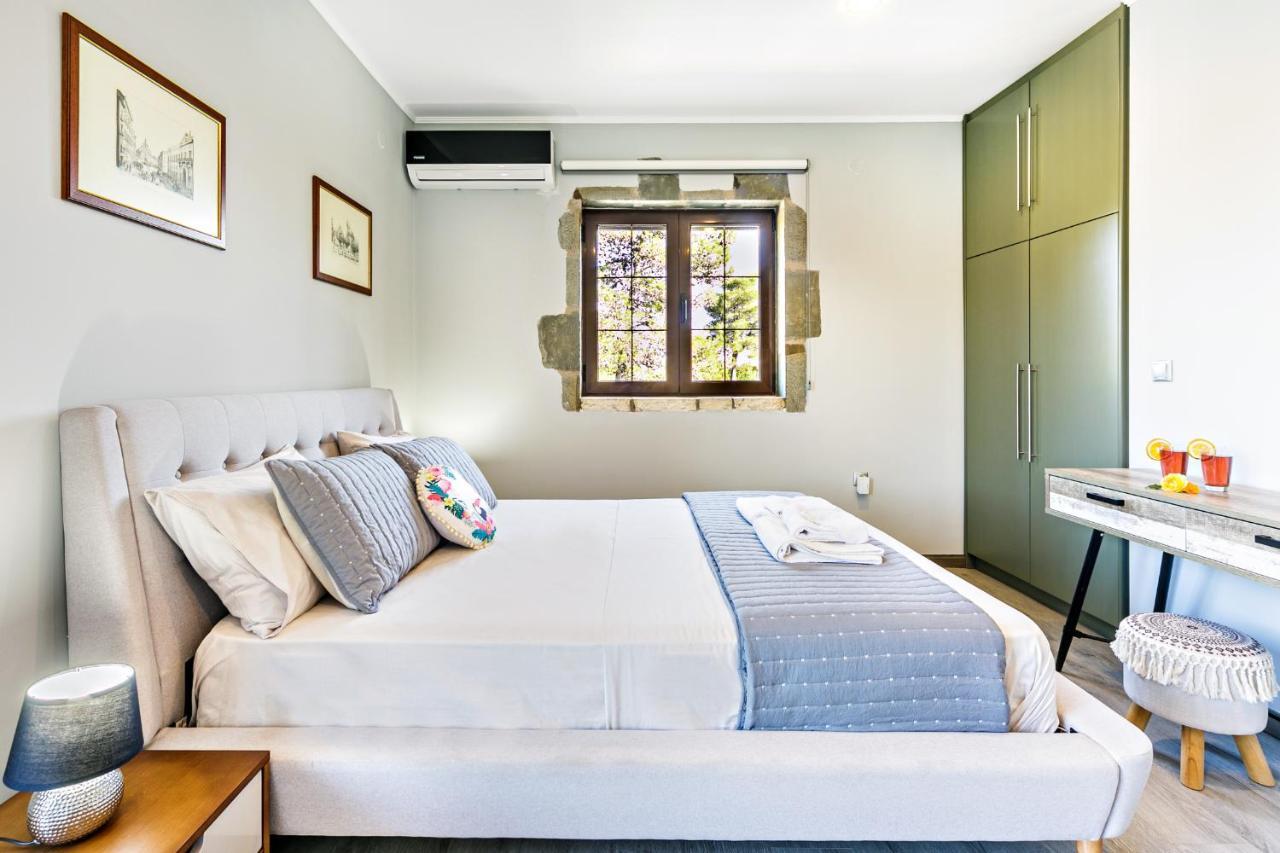Filia Stone Villa Gouvia Ngoại thất bức ảnh