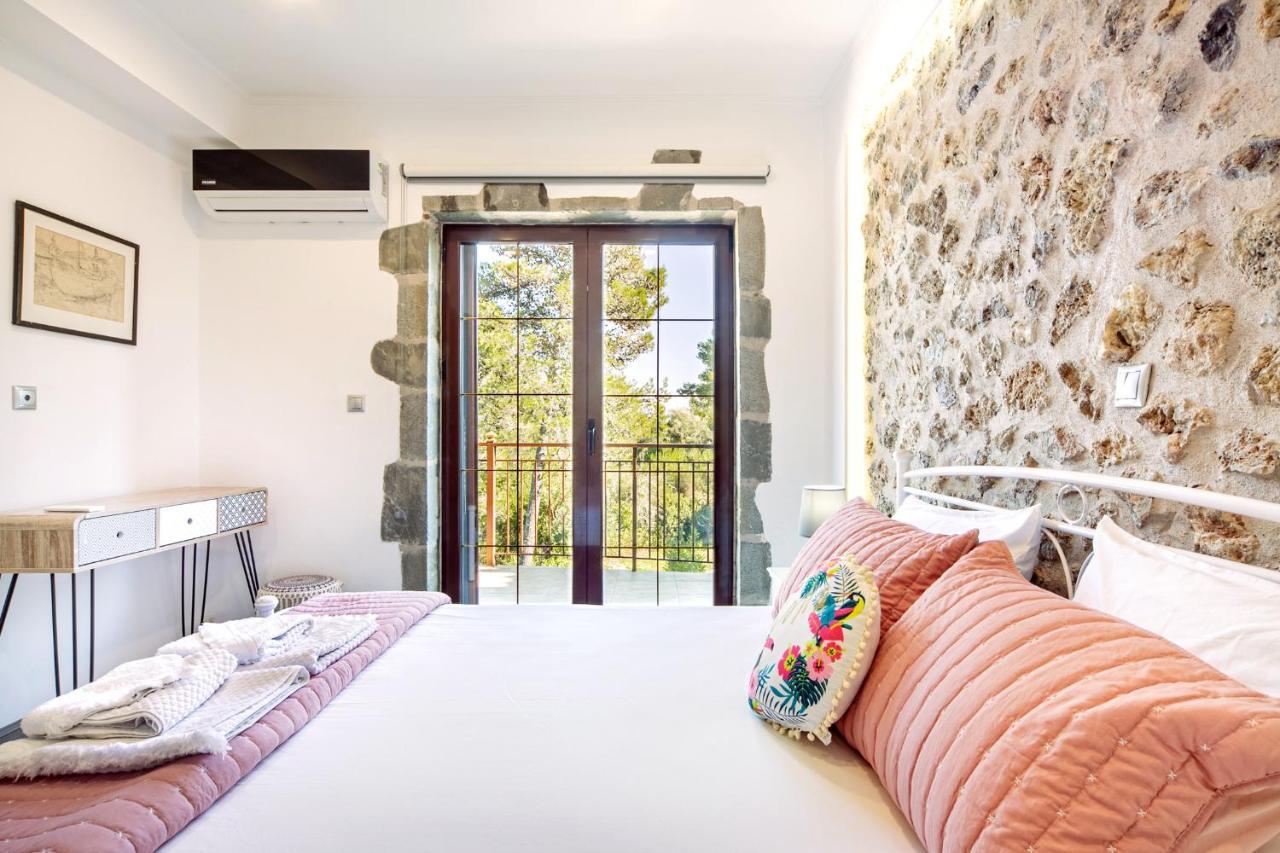 Filia Stone Villa Gouvia Ngoại thất bức ảnh
