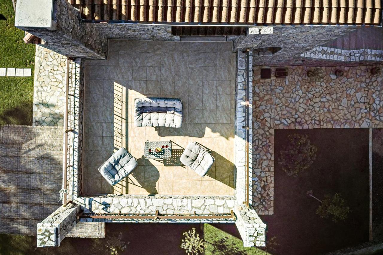 Filia Stone Villa Gouvia Ngoại thất bức ảnh