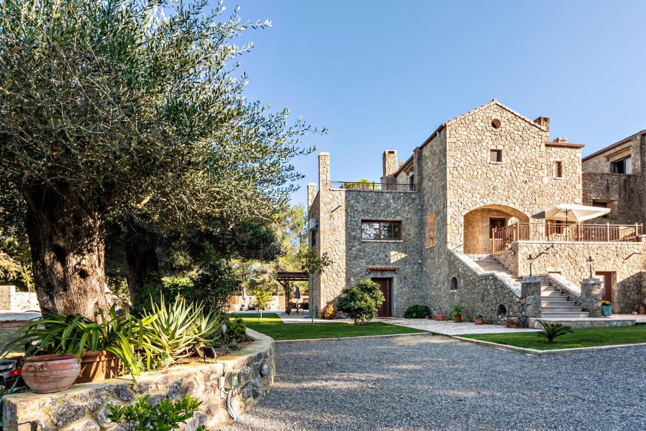 Filia Stone Villa Gouvia Ngoại thất bức ảnh