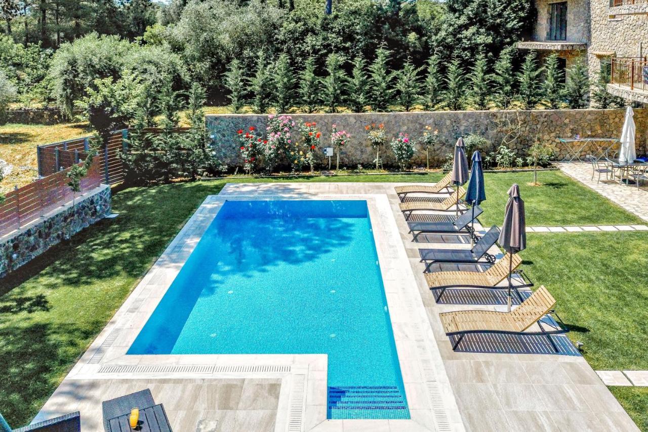 Filia Stone Villa Gouvia Ngoại thất bức ảnh