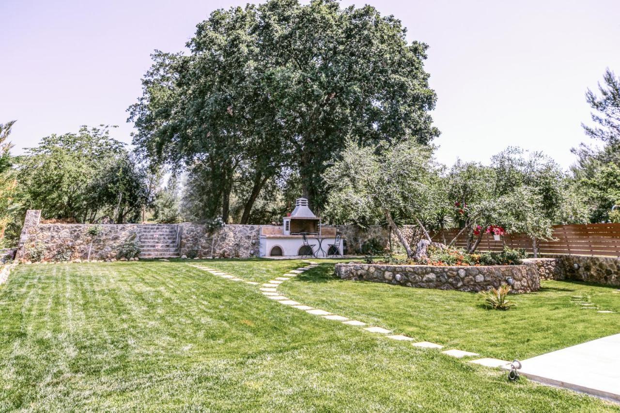Filia Stone Villa Gouvia Ngoại thất bức ảnh